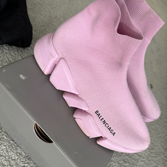 Balenciaga Pink Women's Sneakers - Picture 1 of 5